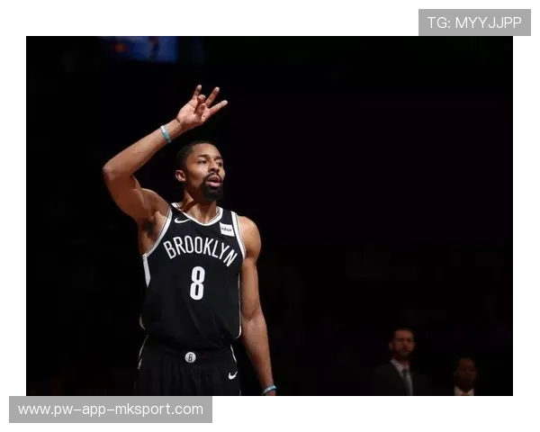 布朗轰炸夜：个人数据漂亮但球队却输球的真因