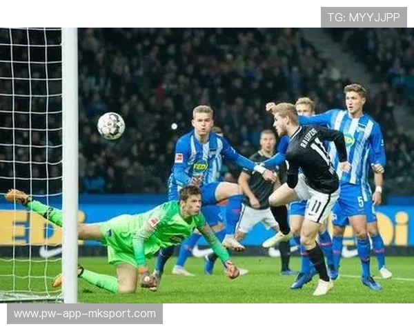 勒沃库森弧顶渗透接连制造险情